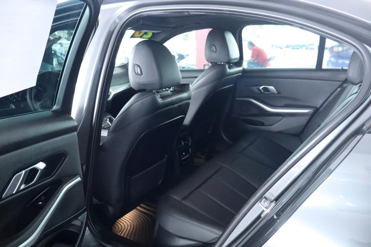 BMW 3 Series 330i Sedan North America 2020