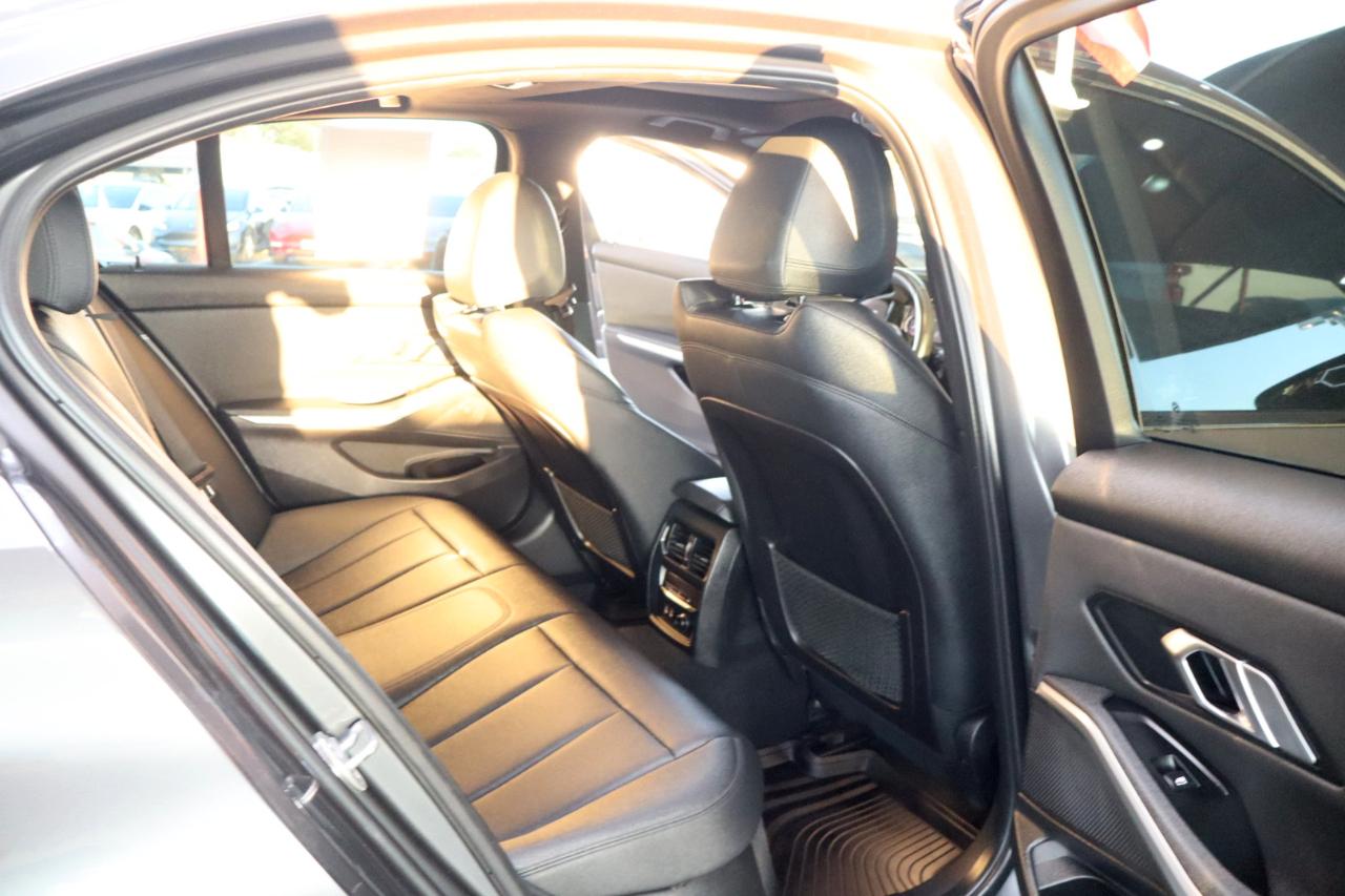BMW 3 Series 330i Sedan North America 2020