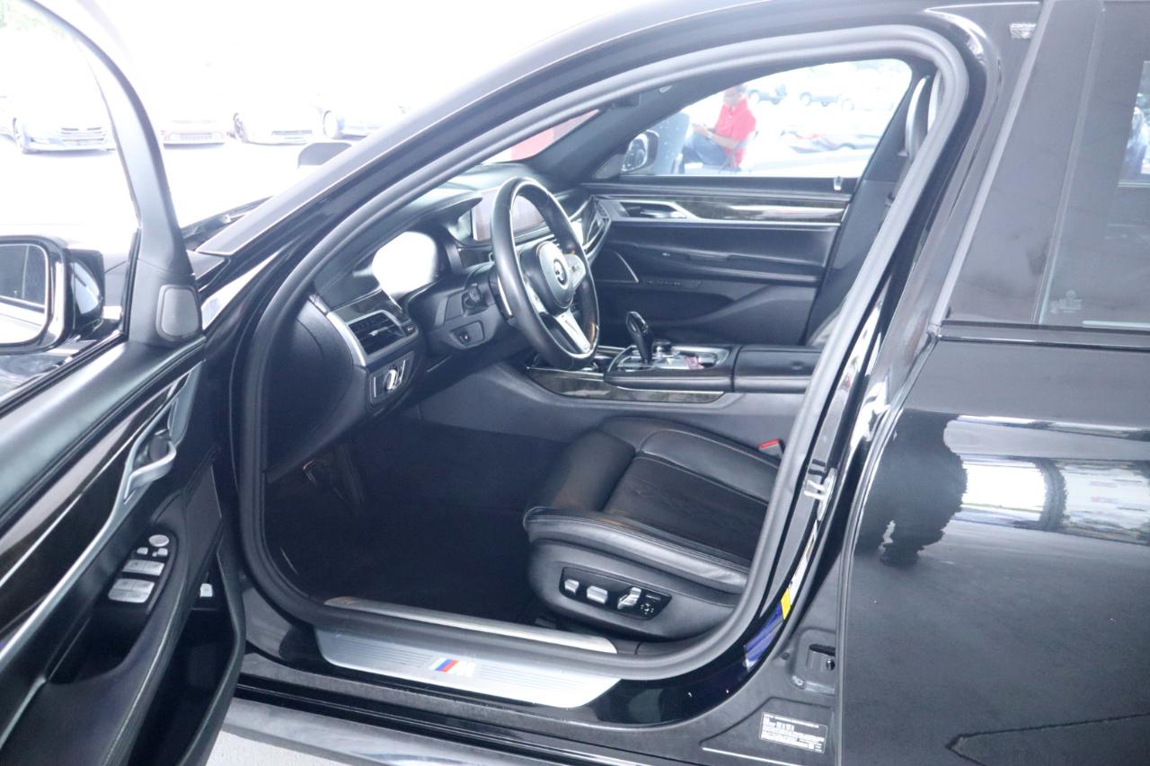BMW 7 Series 740i Sedan 2020