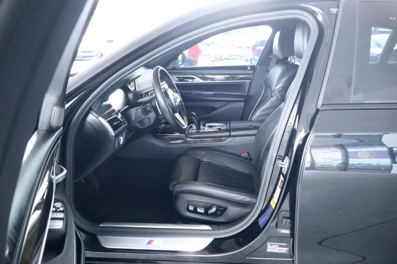 BMW 7 Series 740i Sedan 2020
