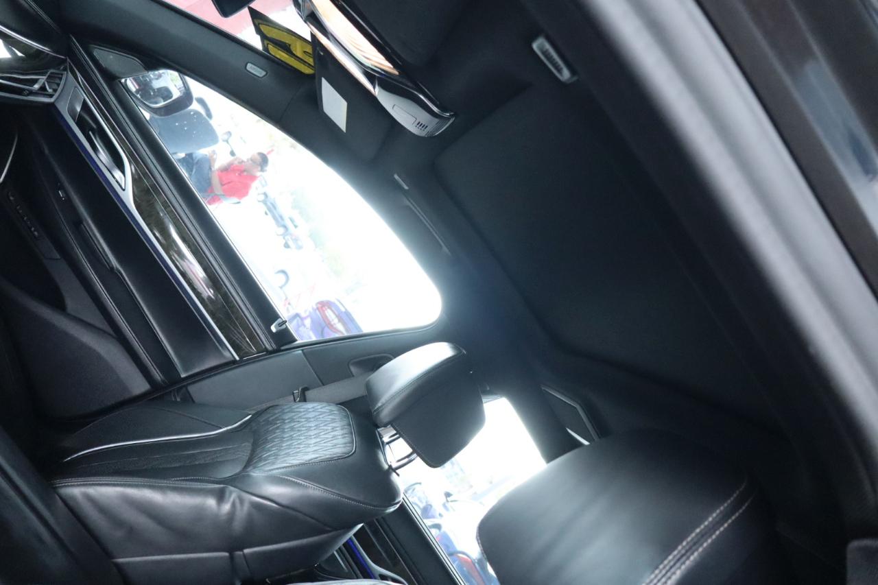 BMW 7 Series 740i Sedan 2020