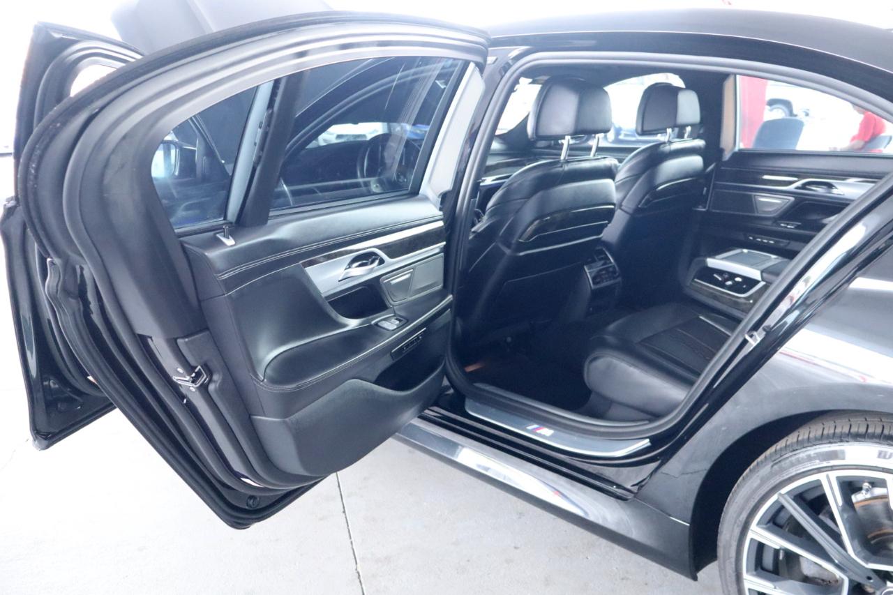 BMW 7 Series 740i Sedan 2020