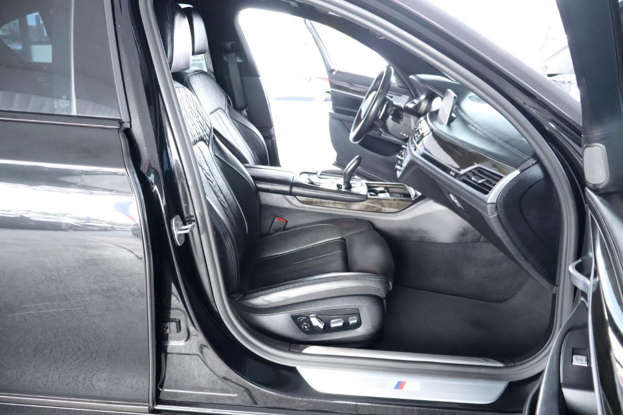 BMW 7 Series 740i Sedan 2020