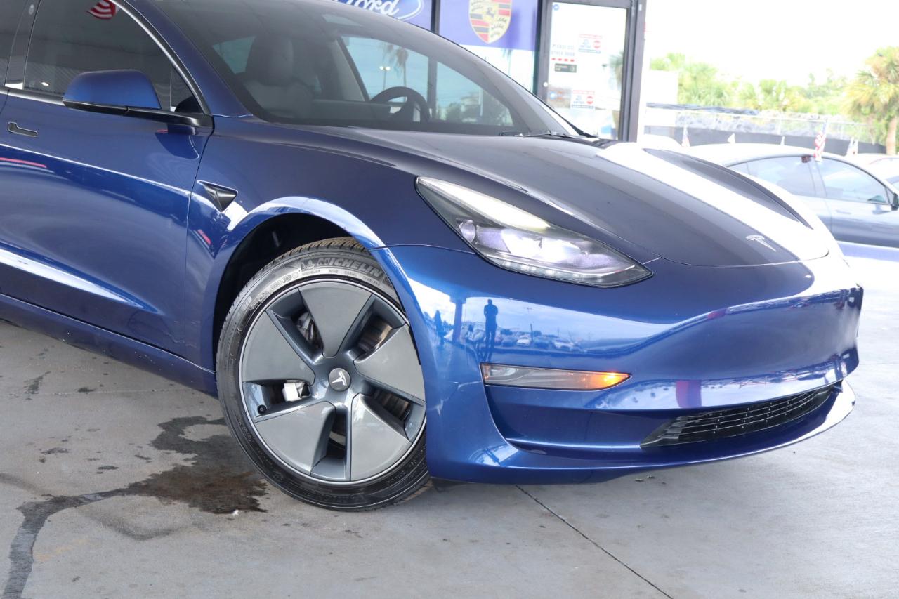 Tesla Model 3 RWD 2023