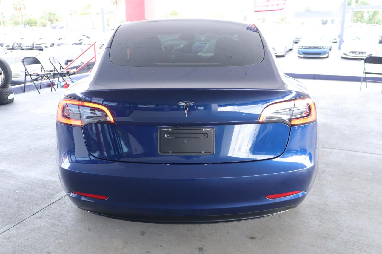 Tesla Model 3 RWD 2023