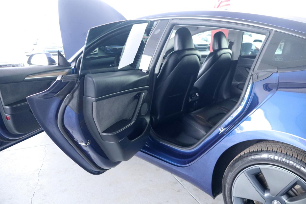 Tesla Model 3 RWD 2023