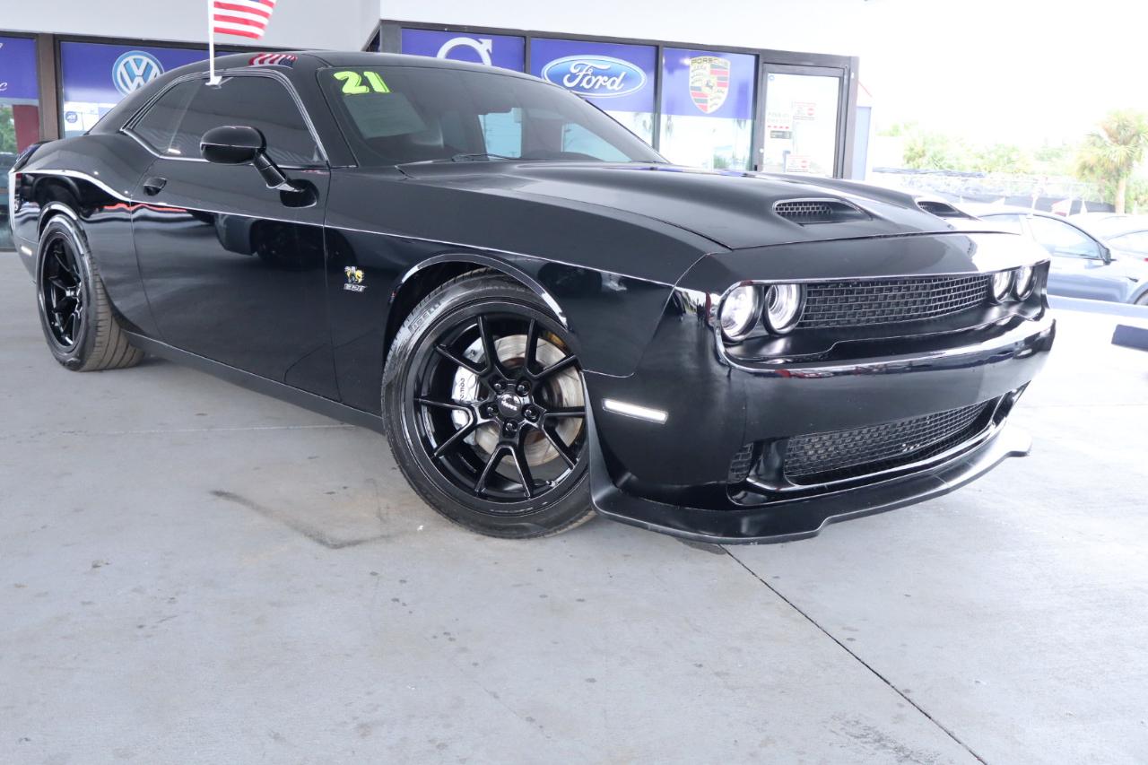 Dodge Challenger R/T Scat Pack RWD 2021