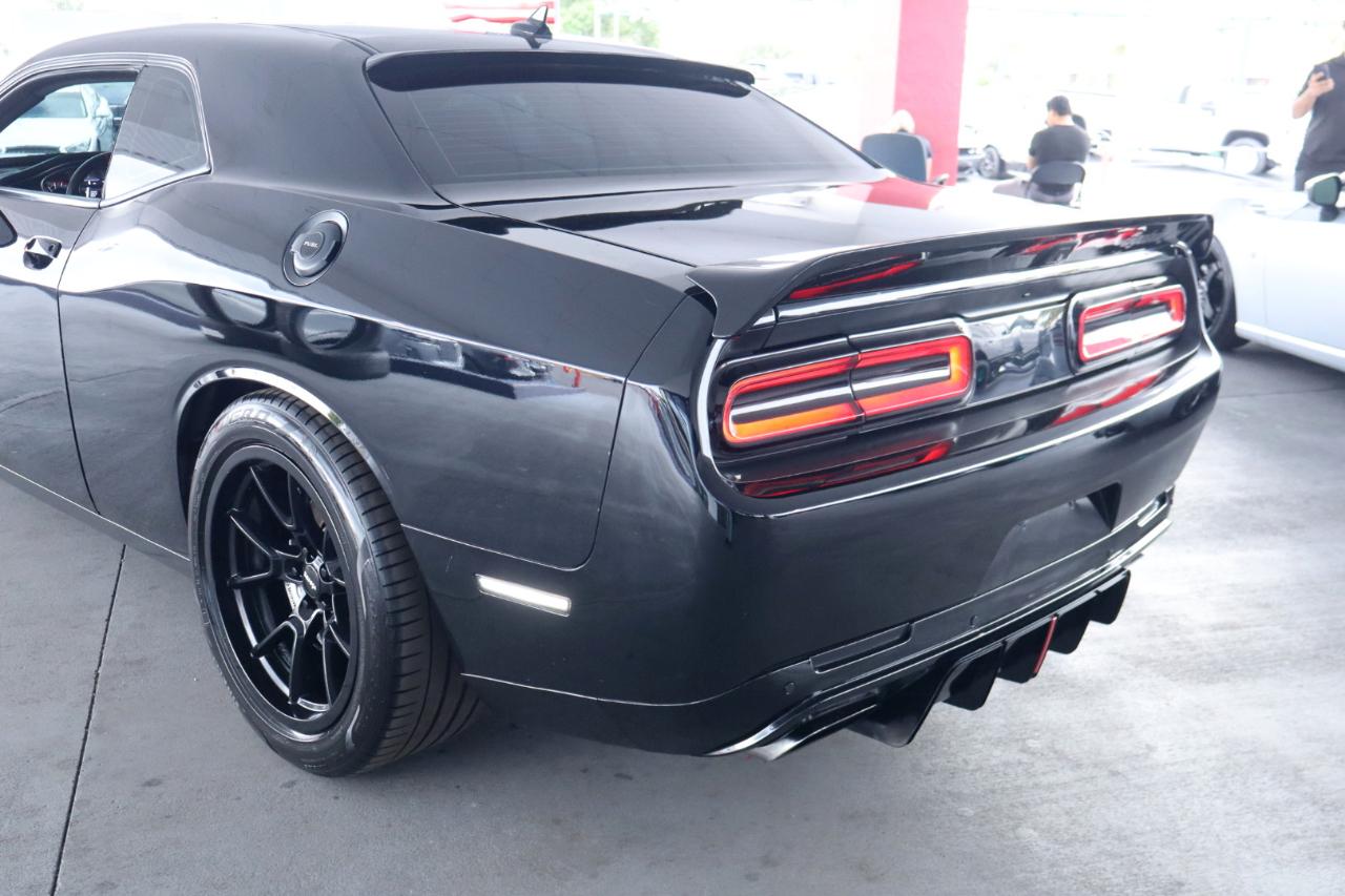 Dodge Challenger R/T Scat Pack RWD 2021
