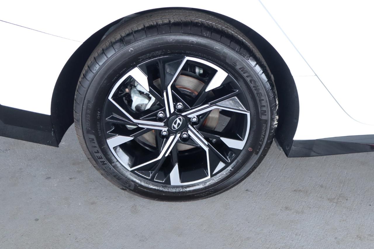 Hyundai Sonata SEL FWD 2025