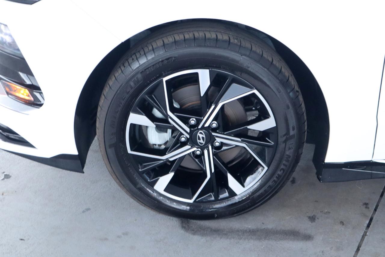 Hyundai Sonata SEL FWD 2025