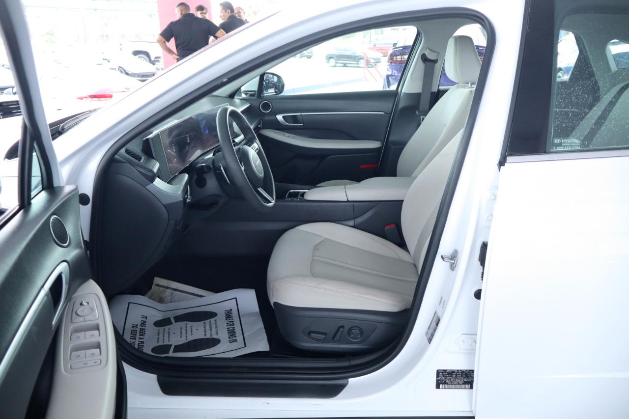 Hyundai Sonata SEL FWD 2025