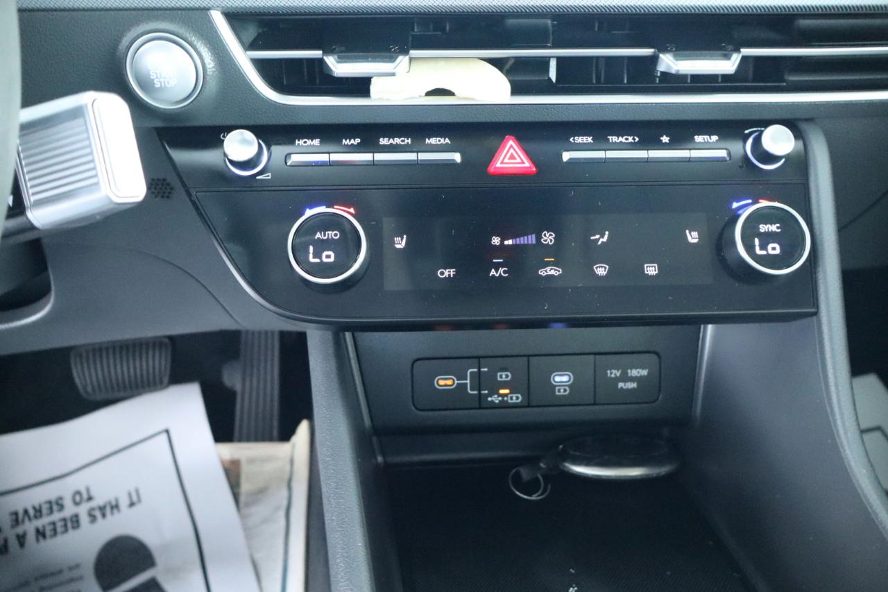 Hyundai Sonata SEL FWD 2025