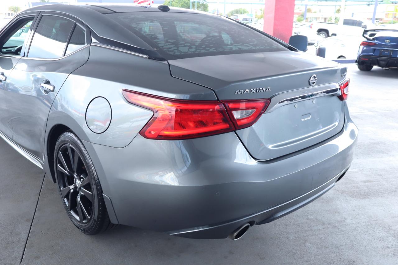 Nissan Maxima Platinum 3.5L 2017