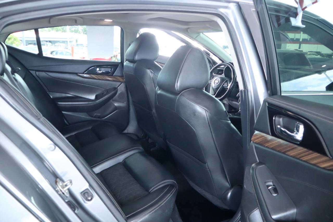 Nissan Maxima Platinum 3.5L 2017