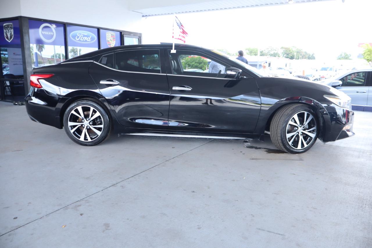 Nissan Maxima 4dr Sdn 3.5 S 2018