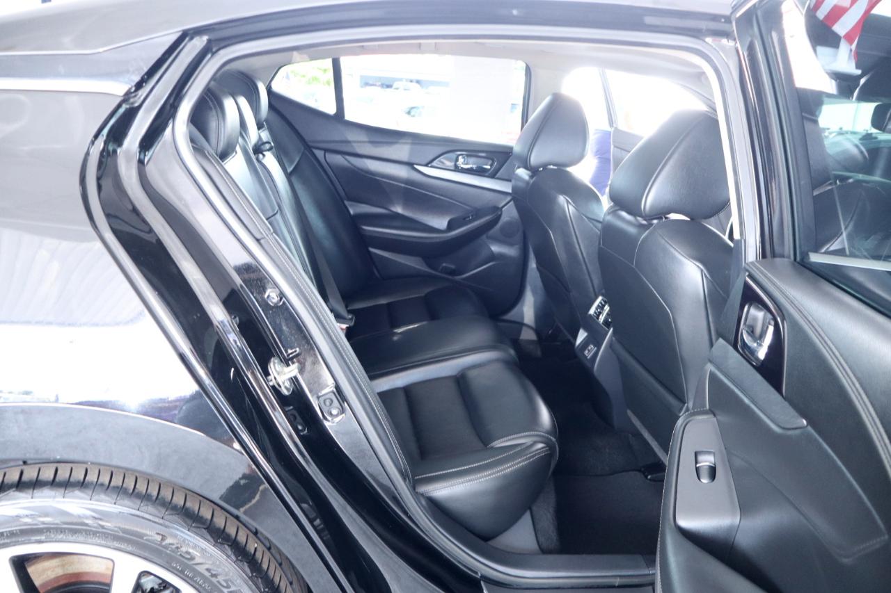 Nissan Maxima 4dr Sdn 3.5 S 2018