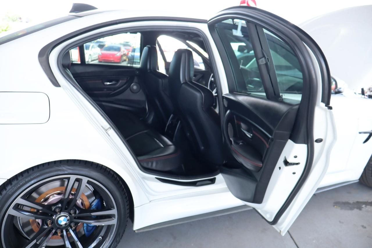 BMW M3 4dr Sdn 2016