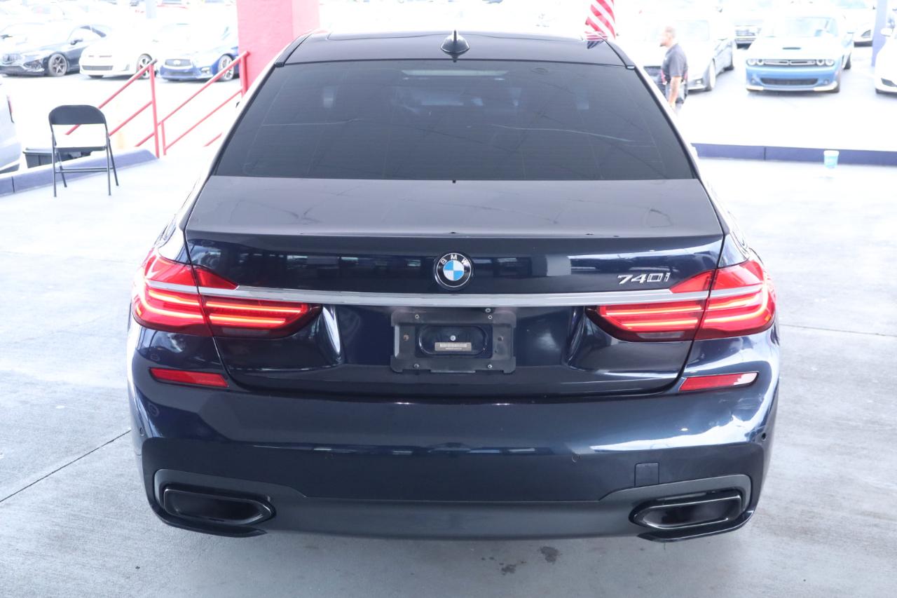 BMW 7 Series 740i Sedan 2017