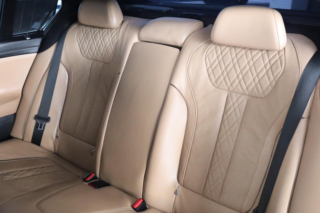 BMW 7 Series 740i Sedan 2017