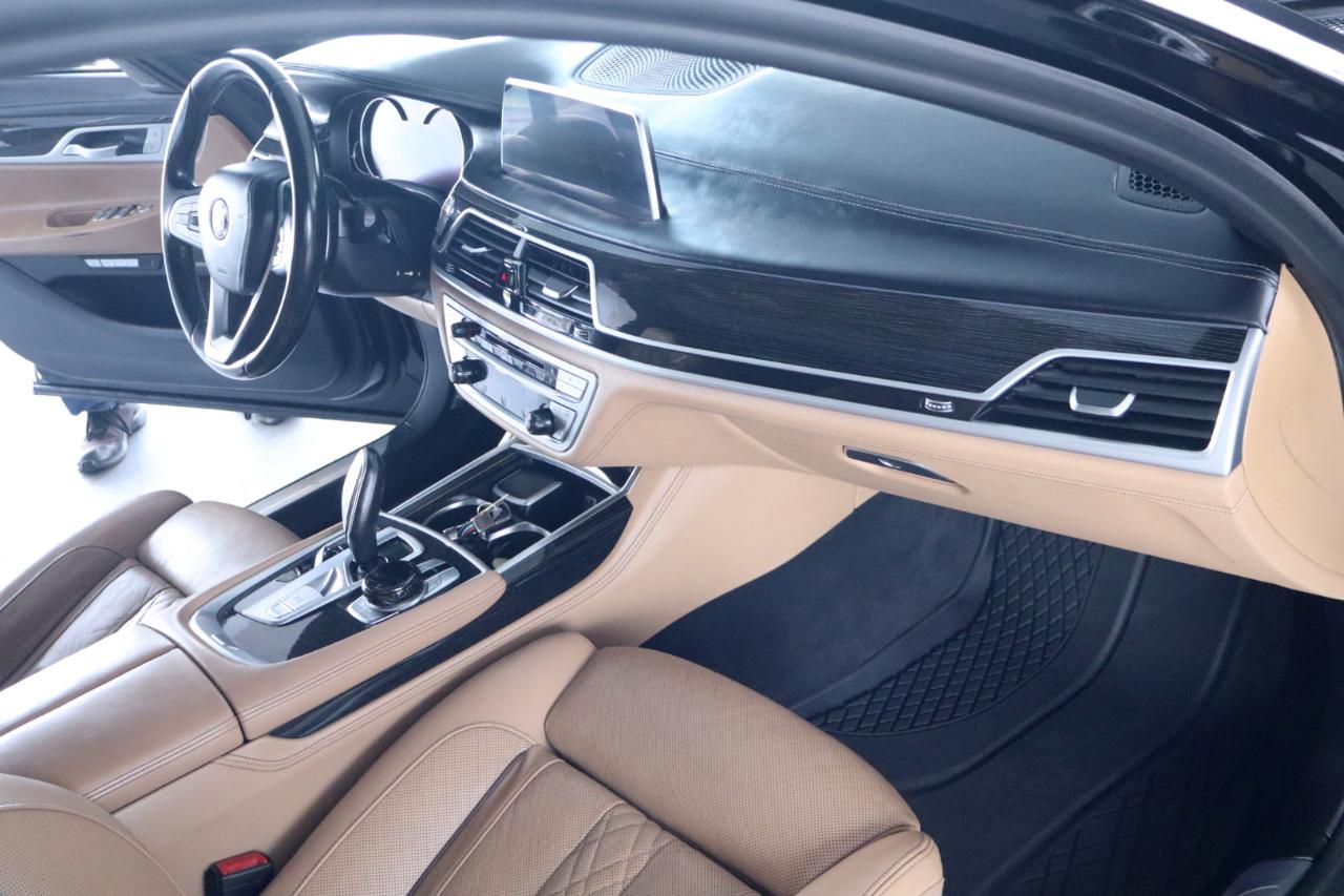 BMW 7 Series 740i Sedan 2017