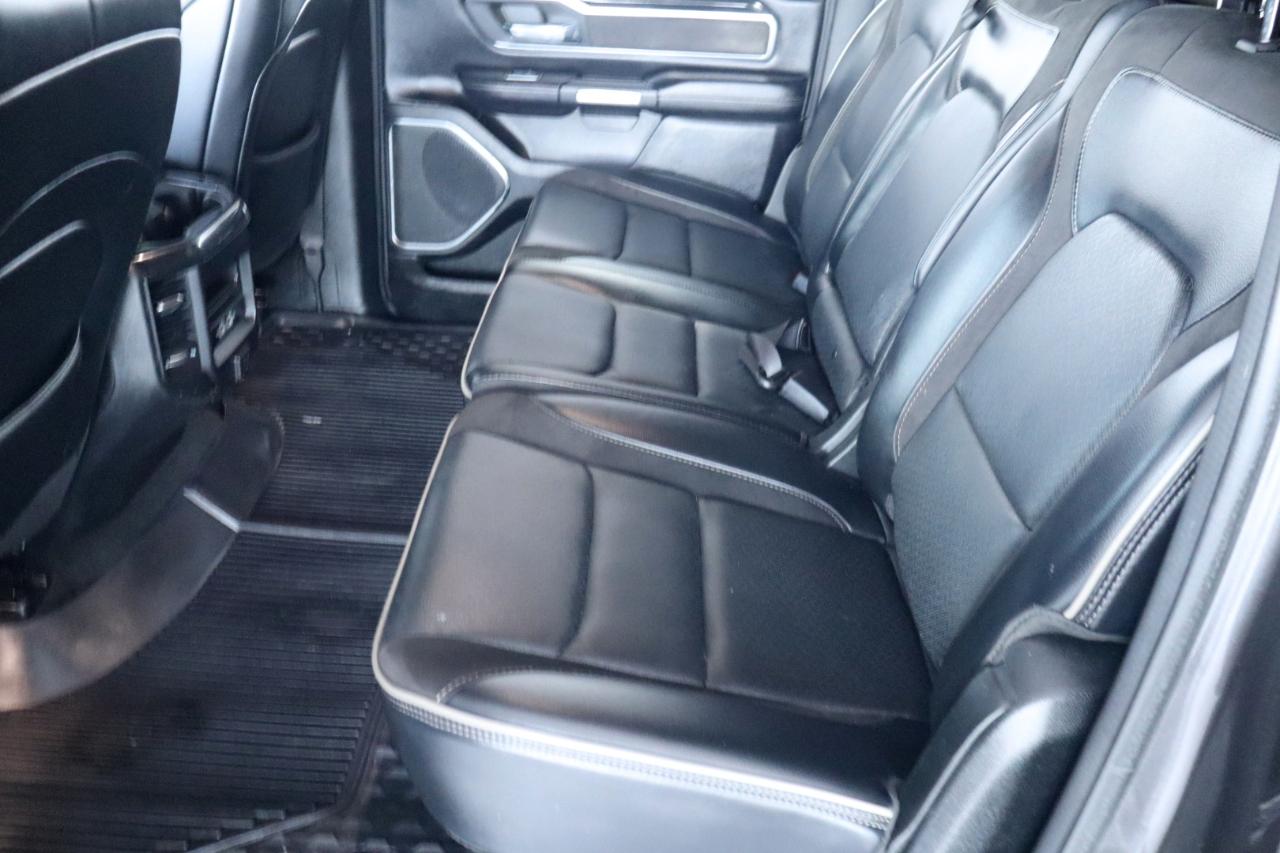 RAM 1500 Laramie 4x4 Crew Cab 5'7" Box 2021