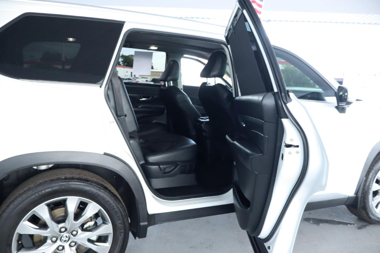 Toyota Grand Highlander Limited FWD (Natl) 2024