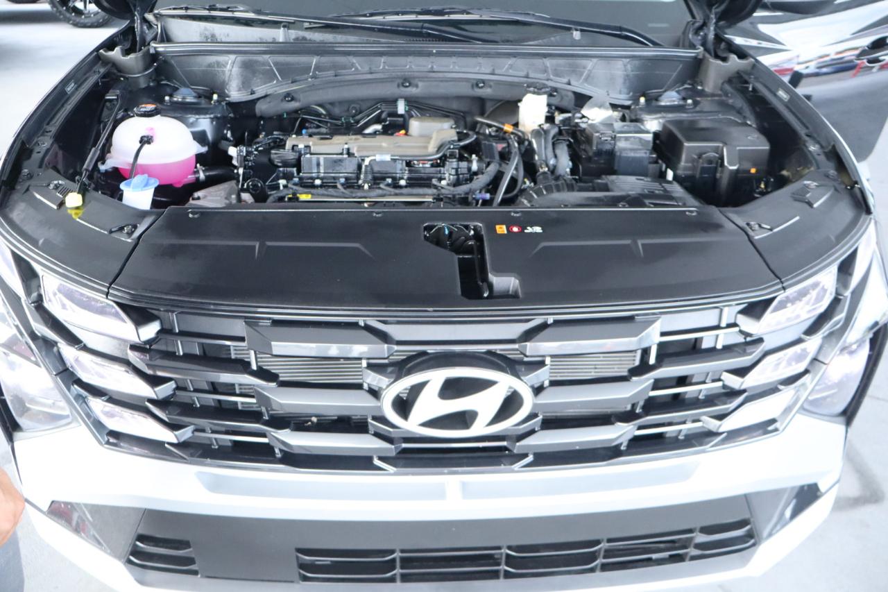 Hyundai Tucson SE FWD 2026