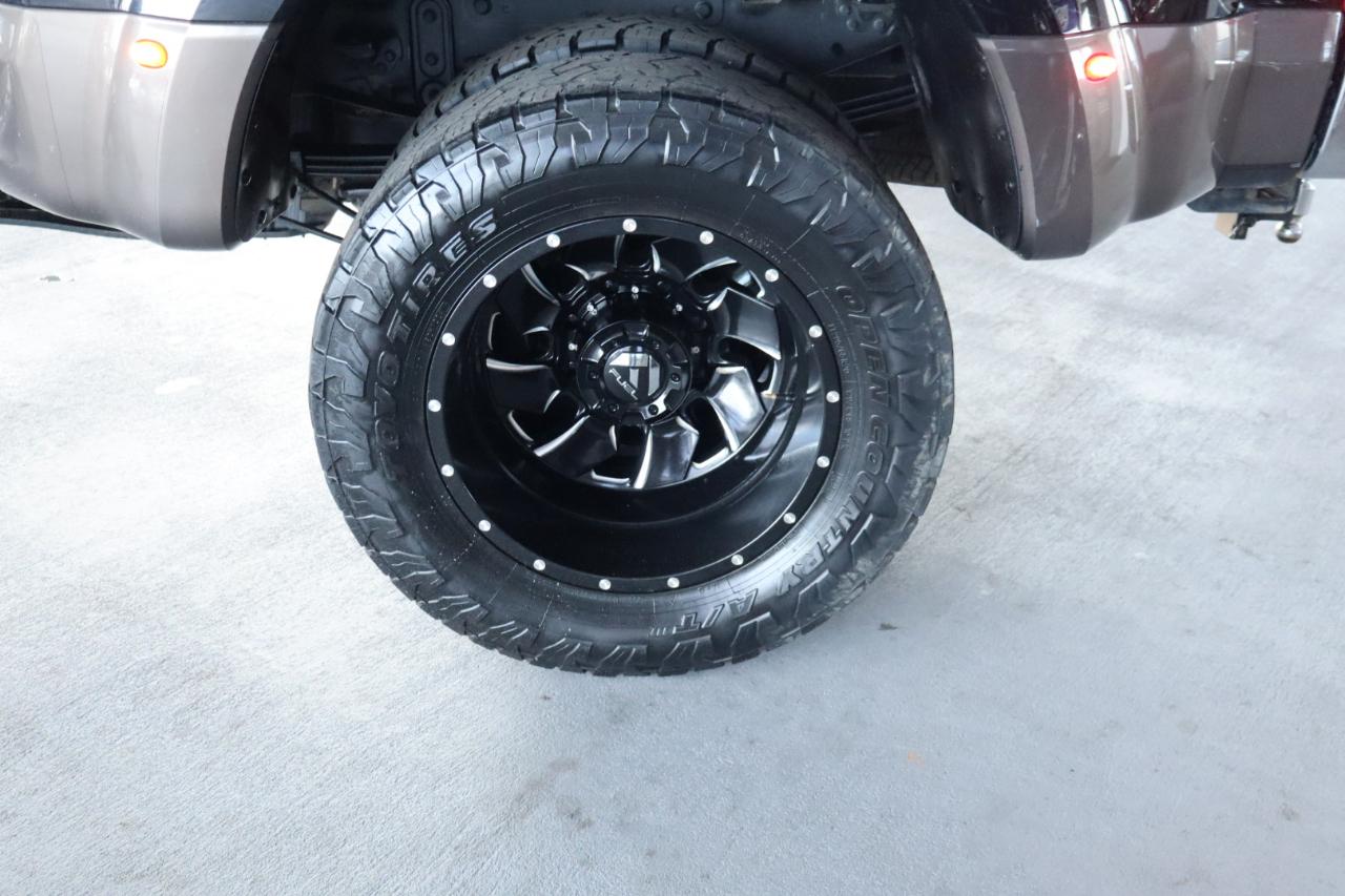 Ford Super Duty F-350 DRW King Ranch 4WD Crew Cab 8' Box 2017