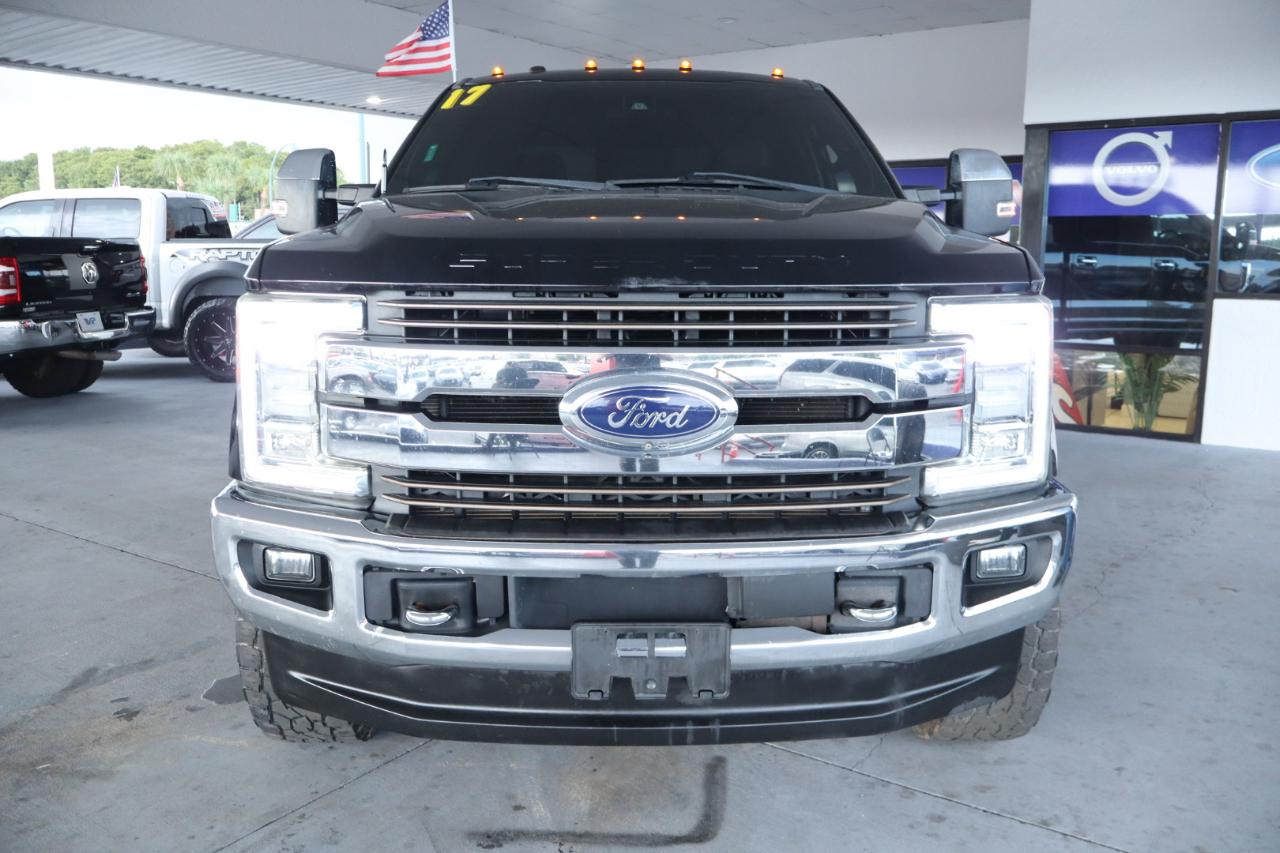 Ford Super Duty F-350 DRW King Ranch 4WD Crew Cab 8' Box 2017