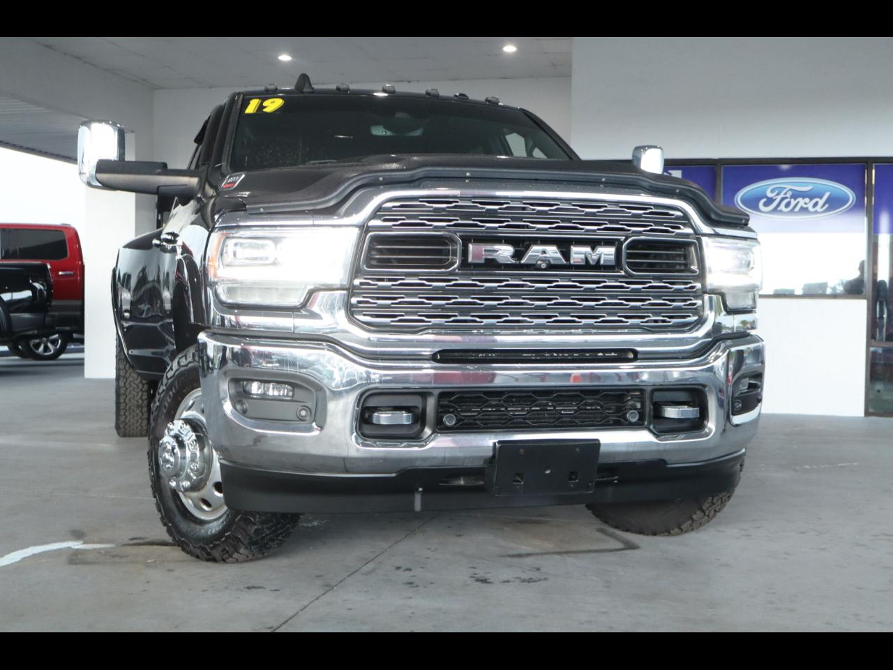 RAM 3500 Limited 4x4 Mega Cab 6'4" Box 2019