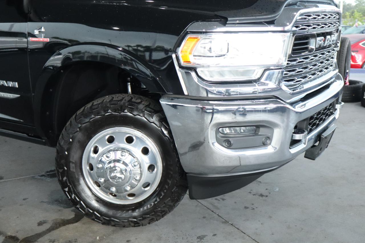 RAM 3500 Limited 4x4 Mega Cab 6'4" Box 2019