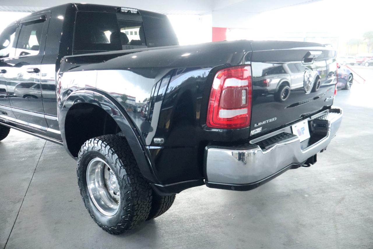 RAM 3500 Limited 4x4 Mega Cab 6'4" Box 2019