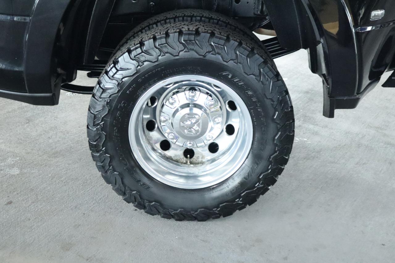 RAM 3500 Limited 4x4 Mega Cab 6'4" Box 2019