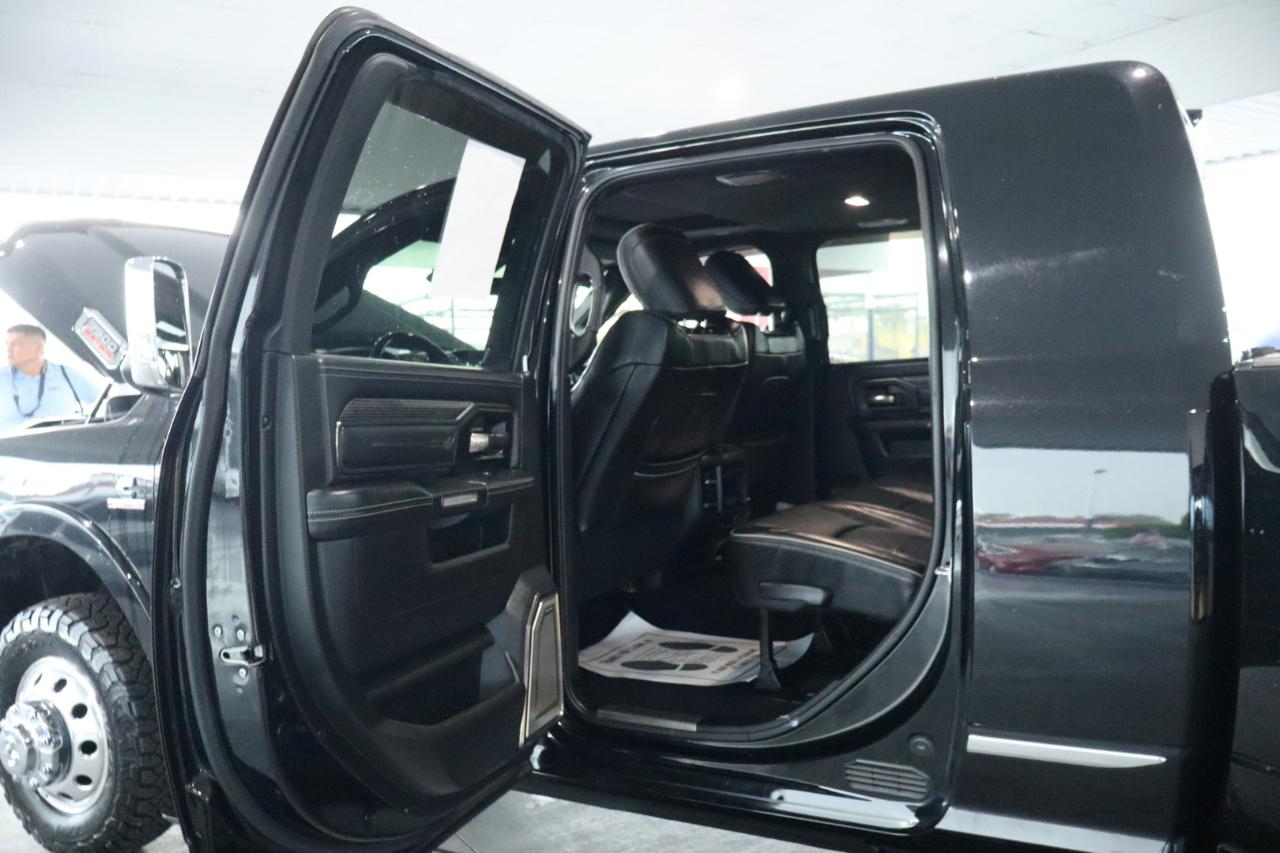 RAM 3500 Limited 4x4 Mega Cab 6'4" Box 2019