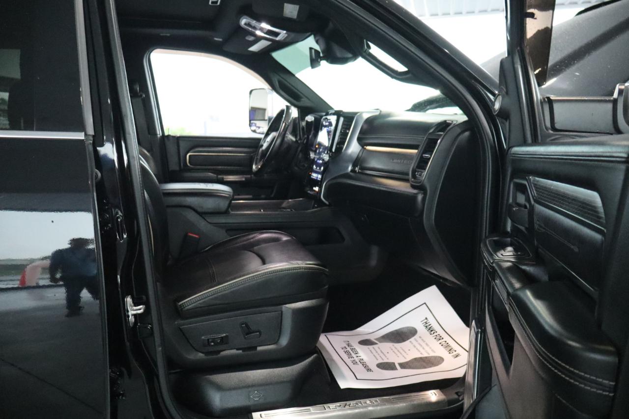 RAM 3500 Limited 4x4 Mega Cab 6'4" Box 2019