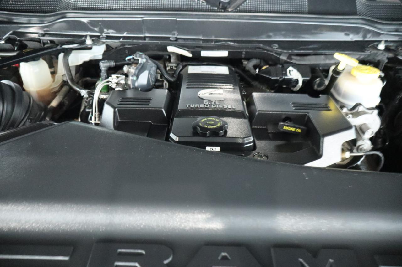 RAM 3500 Limited 4x4 Mega Cab 6'4" Box 2019