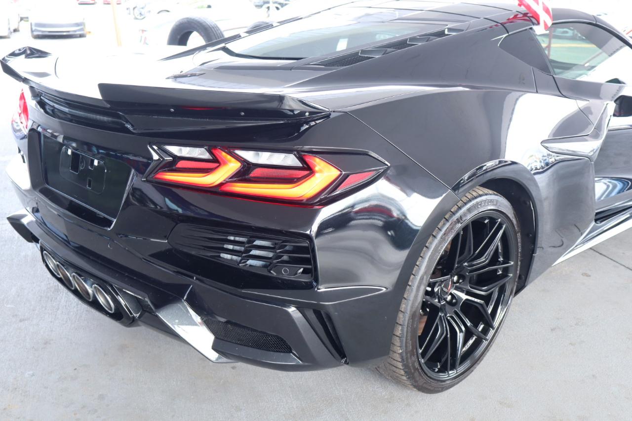 Chevrolet Corvette 2dr Z06 Cpe w/1LZ 2023