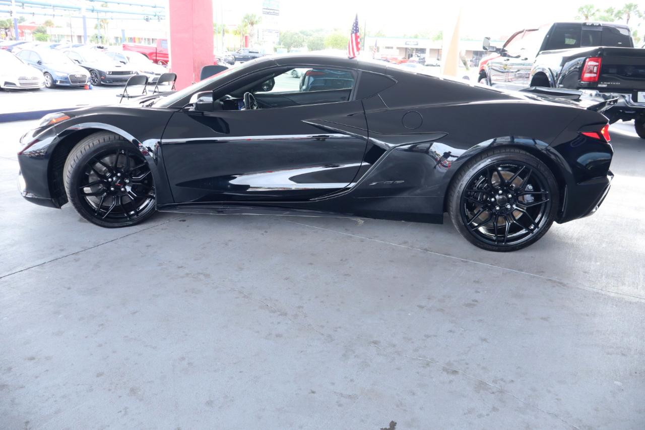 Chevrolet Corvette 2dr Z06 Cpe w/1LZ 2023