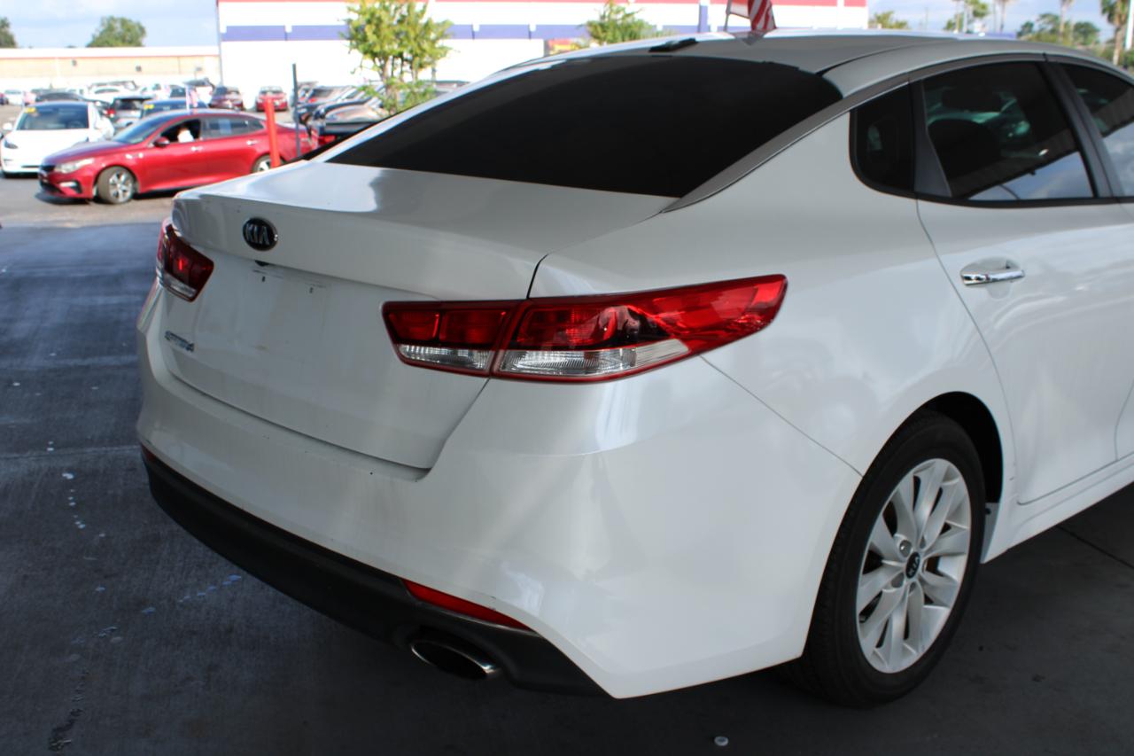 Kia Optima LX Auto 2017