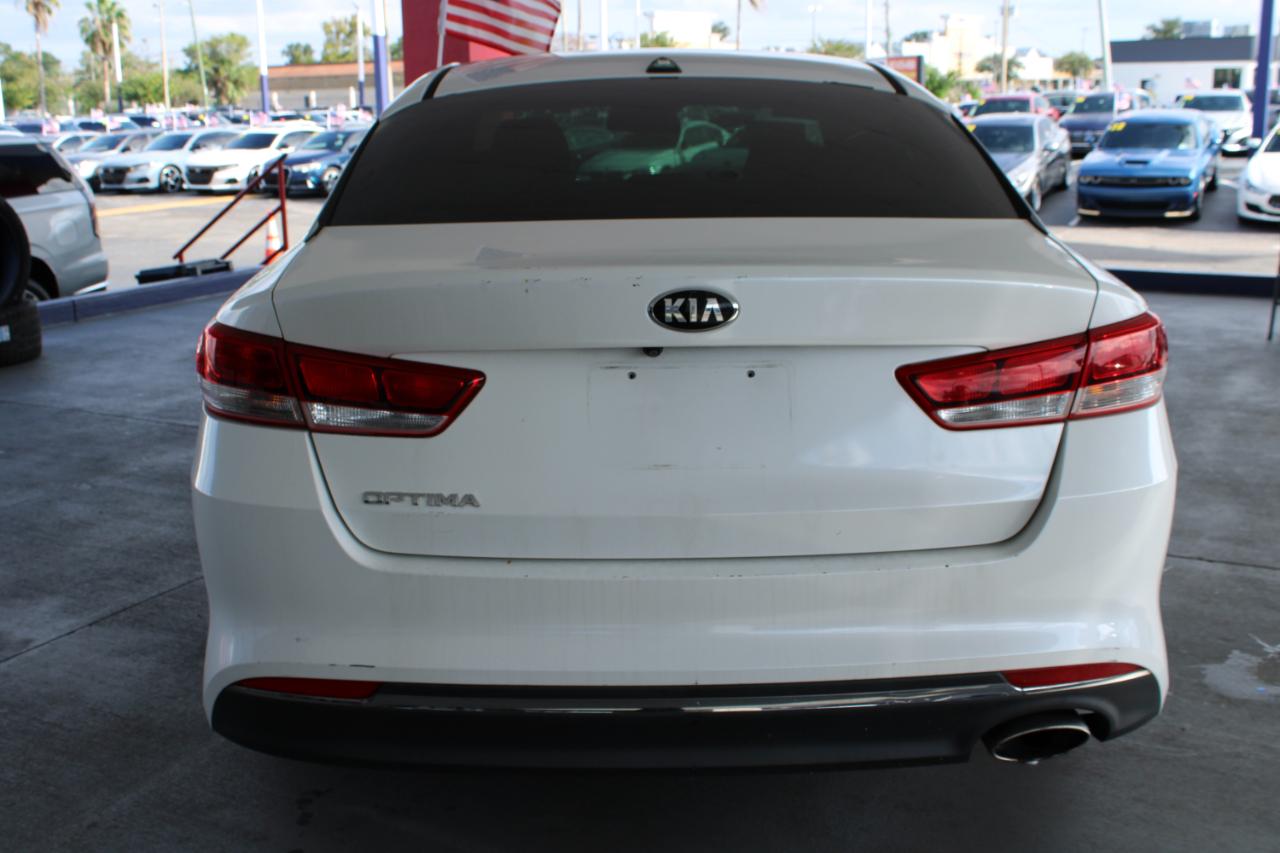 Kia Optima LX Auto 2017
