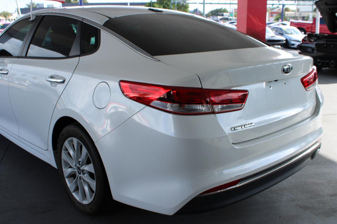 Kia Optima LX Auto 2017