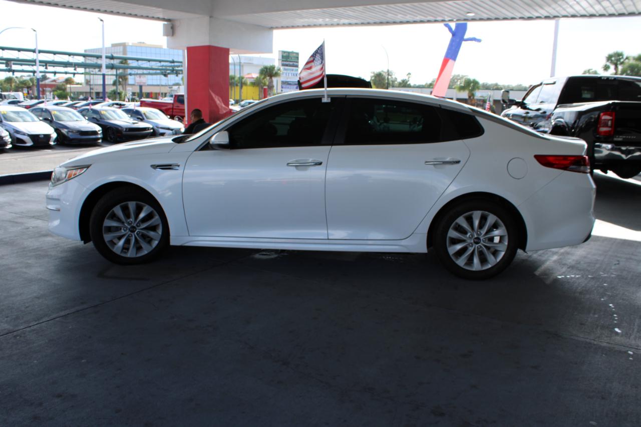 Kia Optima LX Auto 2017
