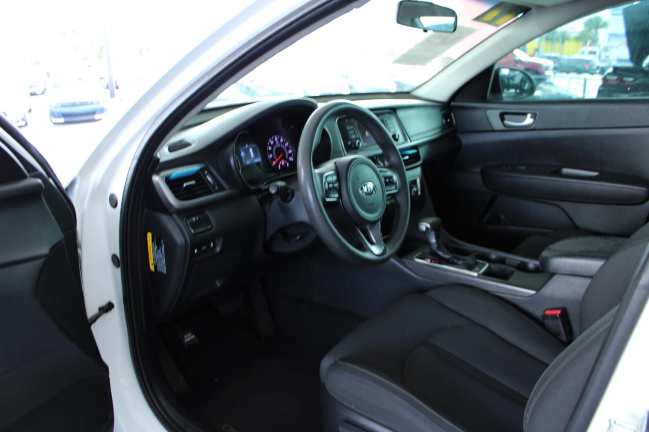 Kia Optima LX Auto 2017