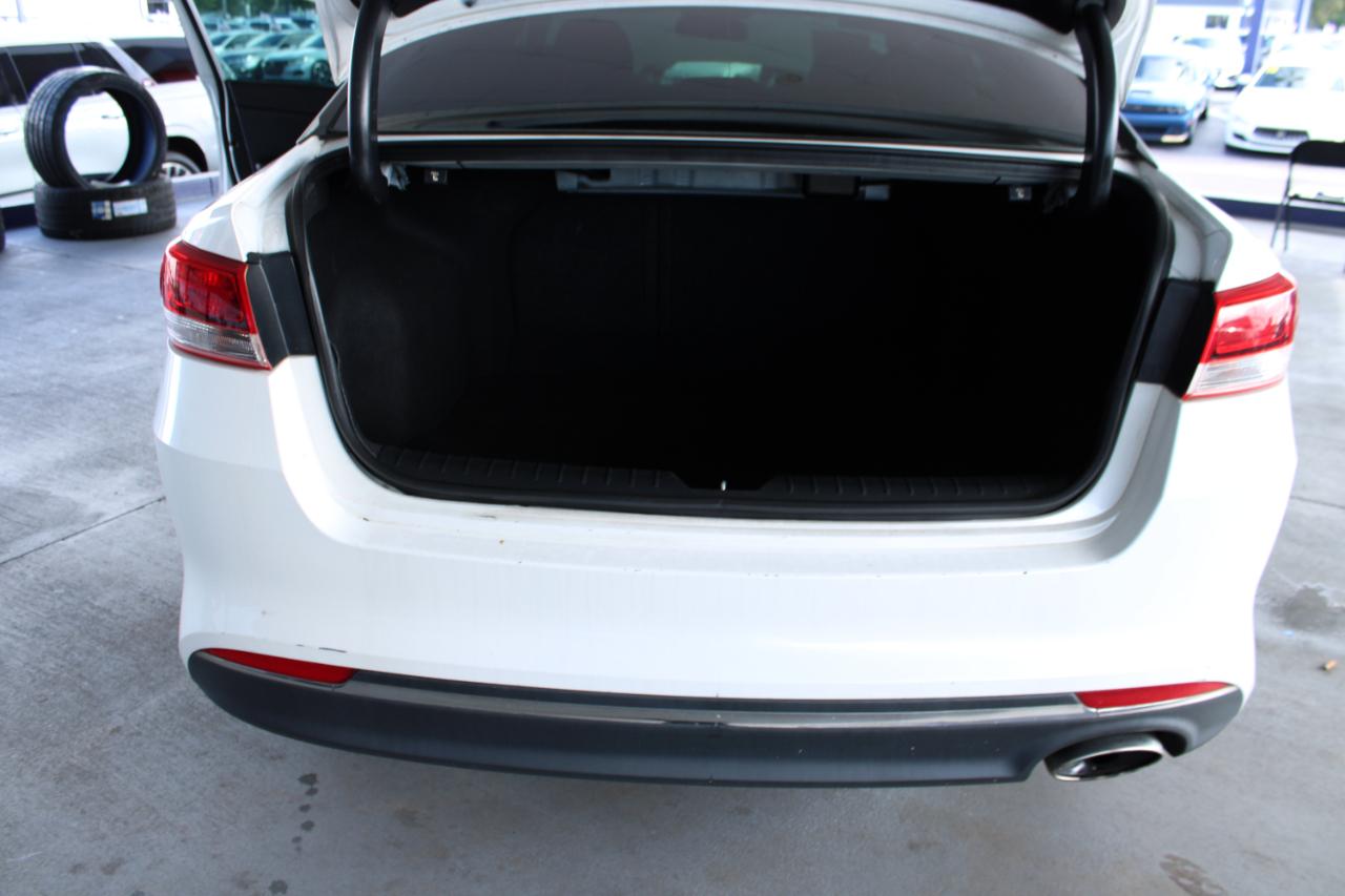 Kia Optima LX Auto 2017