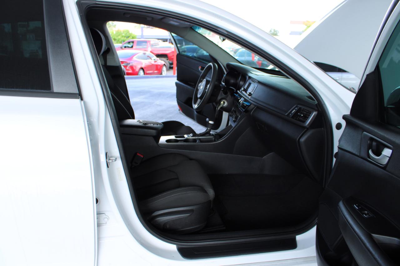 Kia Optima LX Auto 2017