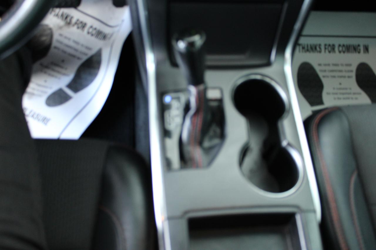 Toyota Camry LE V6 2017