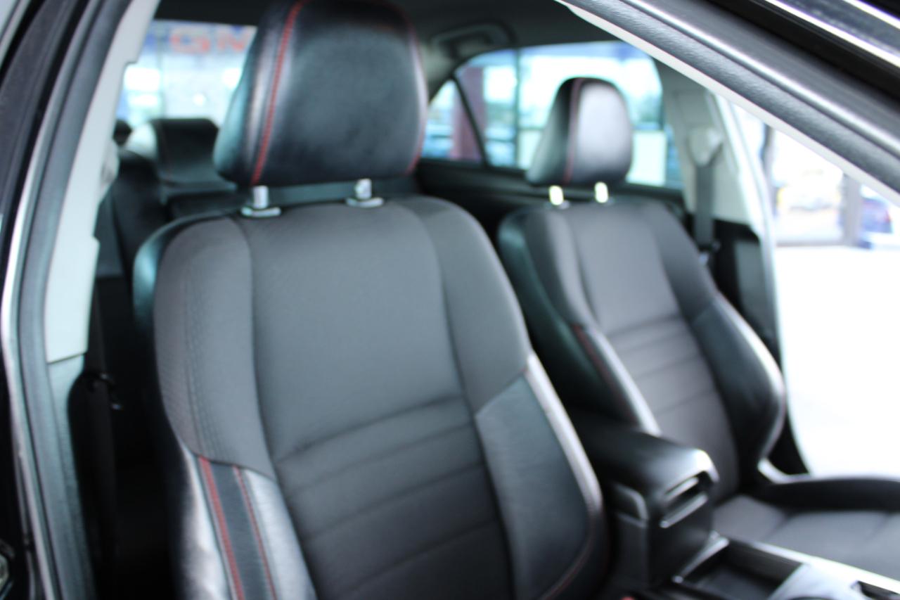 Toyota Camry LE V6 2017