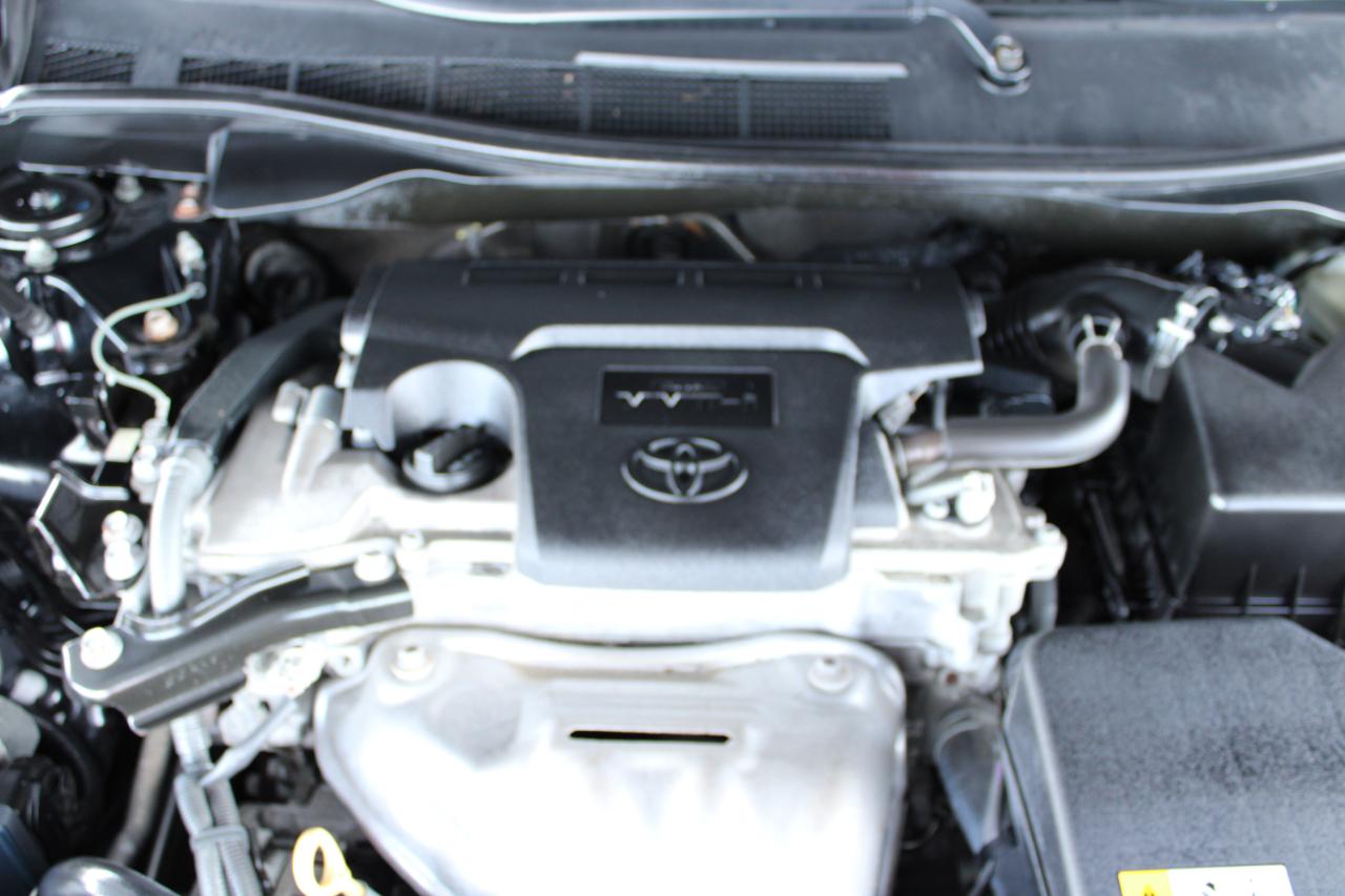 Toyota Camry LE V6 2017