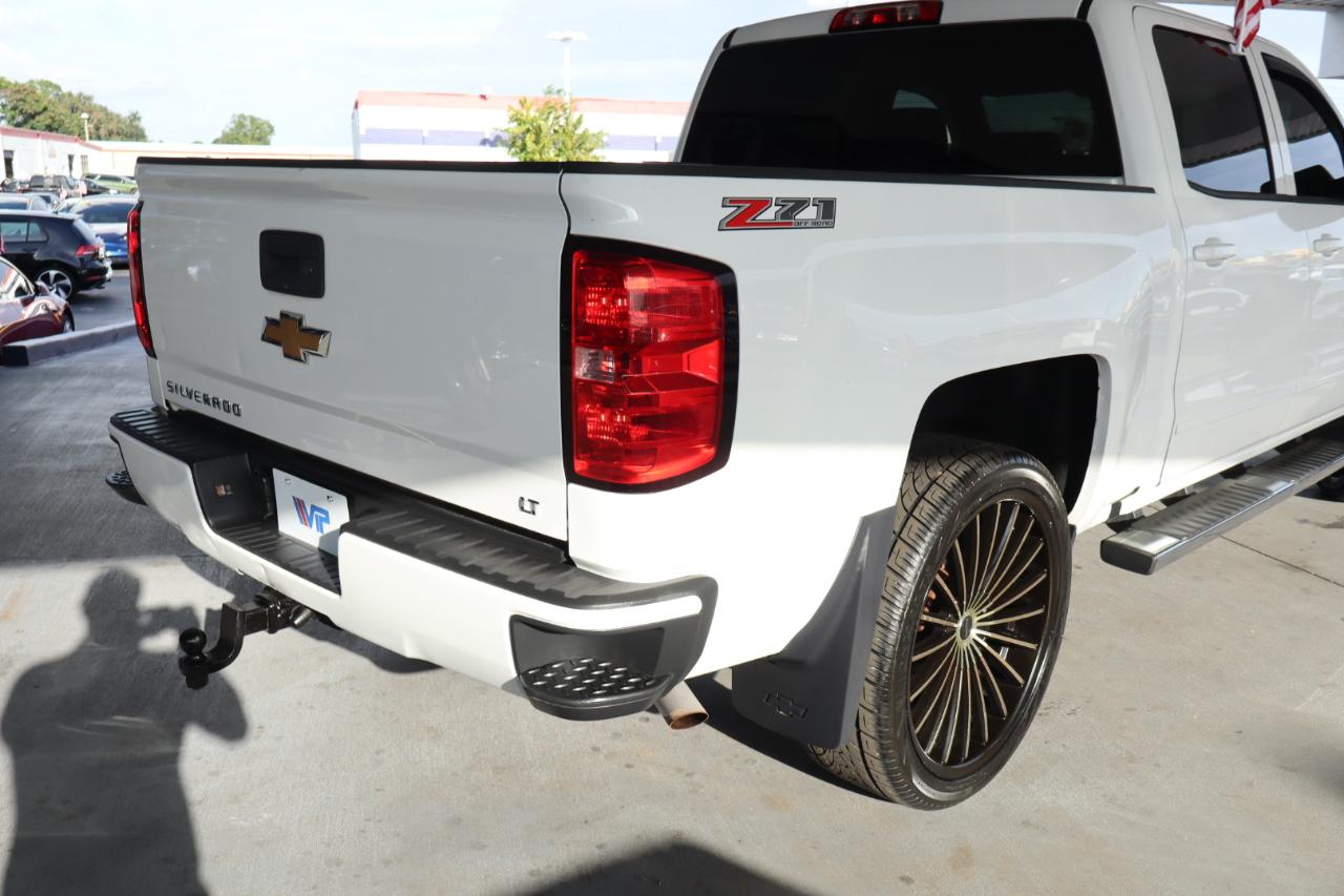 Chevrolet Silverado 1500 4WD Crew Cab 143.5" LT w/2LT 2017
