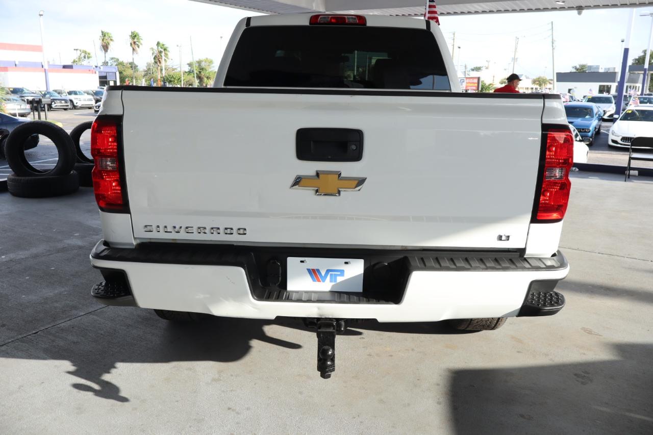 Chevrolet Silverado 1500 4WD Crew Cab 143.5" LT w/2LT 2017